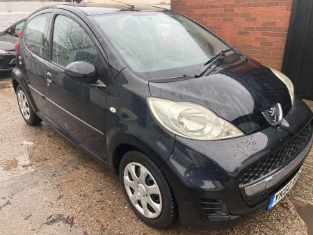 PEUGEOT 107 1.0 12V Urban Euro 4 5dr